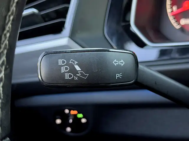 2019 Volkswagen Jetta HIGHLINE R-LINE | No Accidents | Panoramic - Photo 16