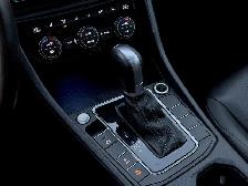 2019 Volkswagen Jetta HIGHLINE R-LINE | No Accidents | Panoramic - Photo 18