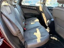 2017 Ford Fusion Sport AWD V6 : Low Mileage, Well Serviced - Photo 9