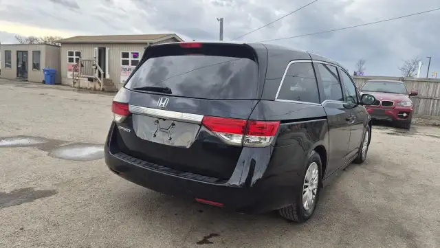 2015 Honda Odyssey LX, 7 PASSENGER, RELIABLE, MINIVAN, 183KMS, C - Photo 5