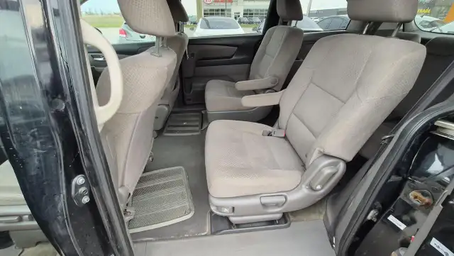 2015 Honda Odyssey LX, 7 PASSENGER, RELIABLE, MINIVAN, 183KMS, C - Photo 10