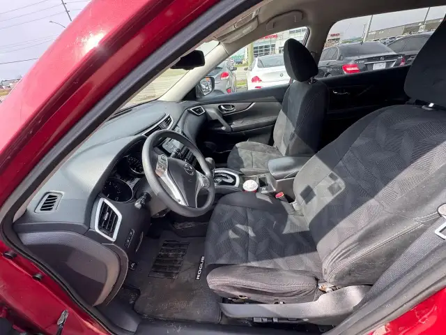 2016 Nissan Rogue S, AWD, POSSIBLE TRANS ISSUE, DRIVES, AS IS - Photo 9