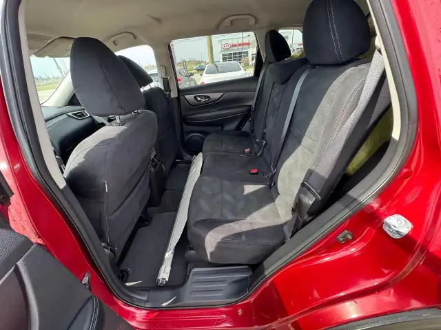 2016 Nissan Rogue S, AWD, POSSIBLE TRANS ISSUE, DRIVES, AS IS - Photo 10