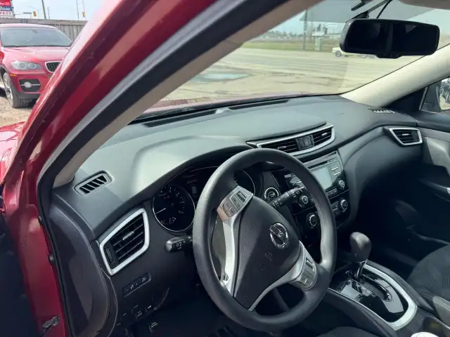 2016 Nissan Rogue S, AWD, POSSIBLE TRANS ISSUE, DRIVES, AS IS - Photo 13