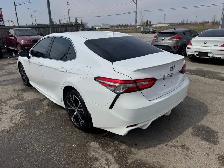 2018 Toyota Camry SE, WELL MAINTAINED, LEATHER, CERTIFIED - Photo 3