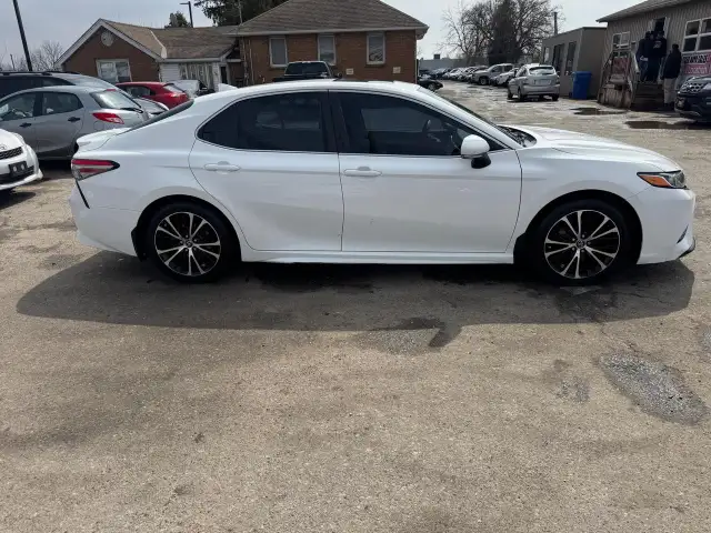 2018 Toyota Camry SE, WELL MAINTAINED, LEATHER, CERTIFIED - Photo 6