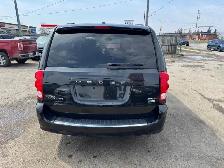 2015 Dodge Grand Caravan CREW PLUS, ONLY 113KMS, LEATHER, SUNROO - Photo 4