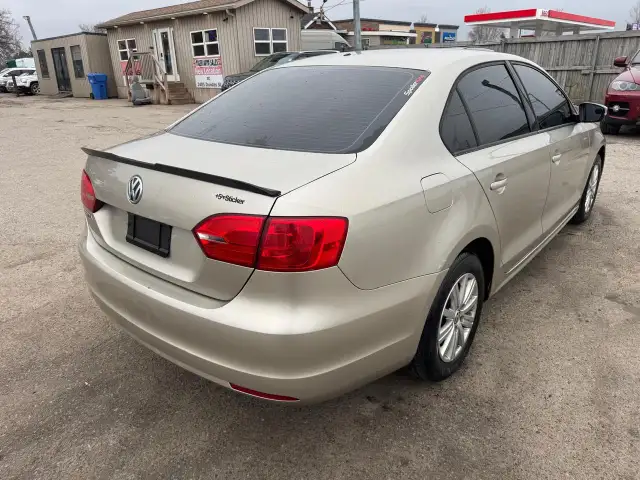 2012 Volkswagen Jetta COMFORTLINE, SEDAN, AUTO, ALLOYS, CERTIFIE - Photo 5