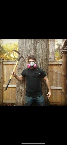 Hardworking young man here for hire. Skilled labour/Trades.