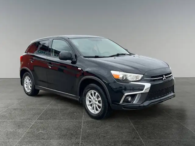 2018 Mitsubishi RVR SE - Photo 9