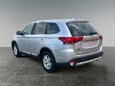 2018 Mitsubishi Outlander ES - Photo 4