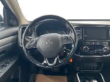 2018 Mitsubishi Outlander ES - Photo 16