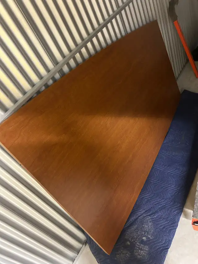 Teknion 10’ Boardroom Table – Professional Meeting Room Table!