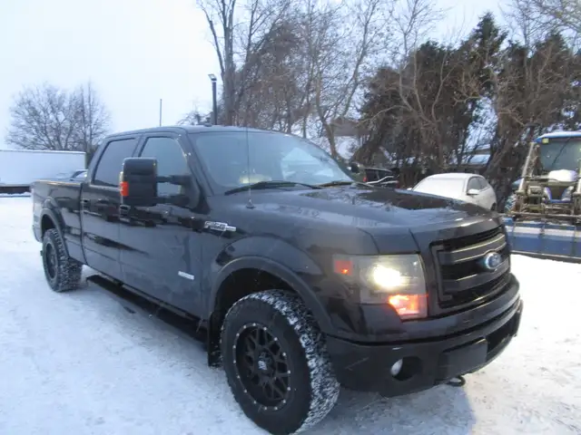 Ford F-150 FX4 LARIAT CUIR TOIT SUPER CREW 4X4 2014