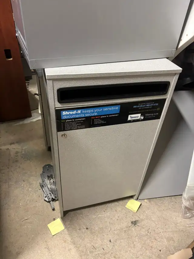 Office Recycle Bin – Durable & Compact | $75 | Call us now! - Photo 2