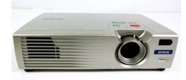 EPSON POWERLITE 730C EMP-730 COMPACT PROJECTOR 2000 ANSI LUMENS