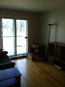 3 1/2 Saint-Lambert PRÈS METRO et REM PANAMA - Photo 2