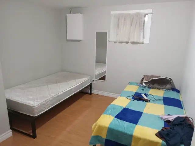 Shared Room for Rent - Photo 2