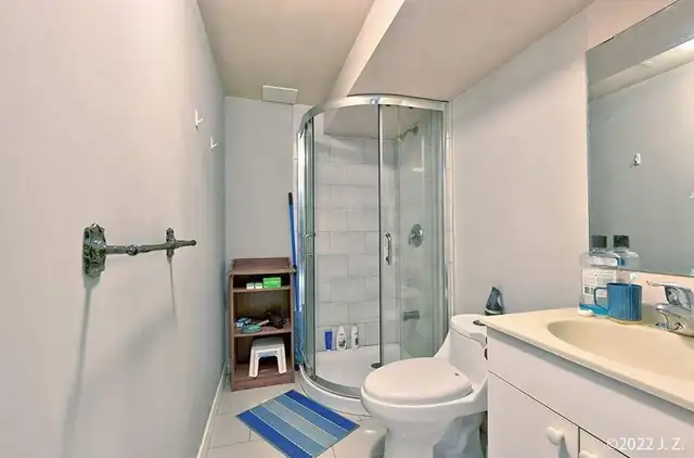Shared Room for Rent - Photo 3