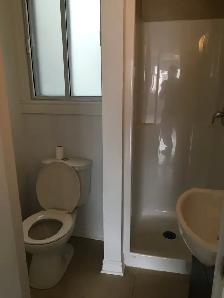 1-1/2 apartment for rent - Photo 3