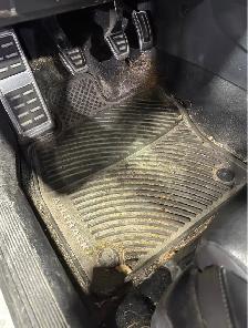 Car Detailing Services - Photo 3