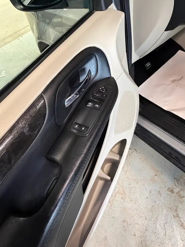 Dodge Grand caravan sxt 2017 95000km - Photo 10
