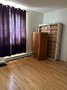 Logement 5 1/2 - Photo 2