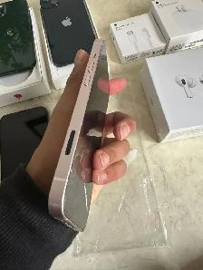 iPhone 13 128gb Pink with minor scuffs Airpods/Adapter/Deliver - Photo 5