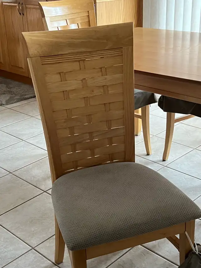 kitchen table with 6 chairs - Photo 4