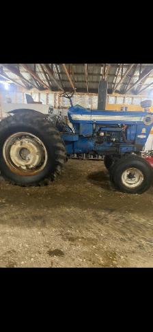 7000  FORD FARM TRACTOR  13,500.00  OR REASONABLE OFFER S