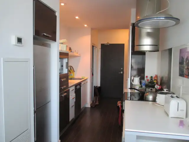 1 bed study :2000 Downtown Core/Waterfront/Cityplace/Fort York - Photo 5