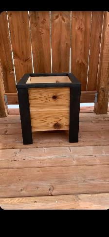 Cedar Garden Boxes - Photo 3