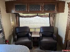 2014 FOREST RIVER SALEM HEMISPHERE 262RL Travel Trailer - Photo 17