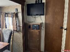 2014 FOREST RIVER SALEM HEMISPHERE 262RL Travel Trailer - Photo 19