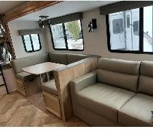 Description 2022 SolAire Ultra Lite 294DBHS - Photo 7