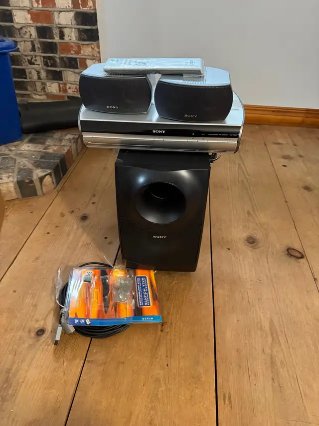 Sony DAV-X1 Home Theater System