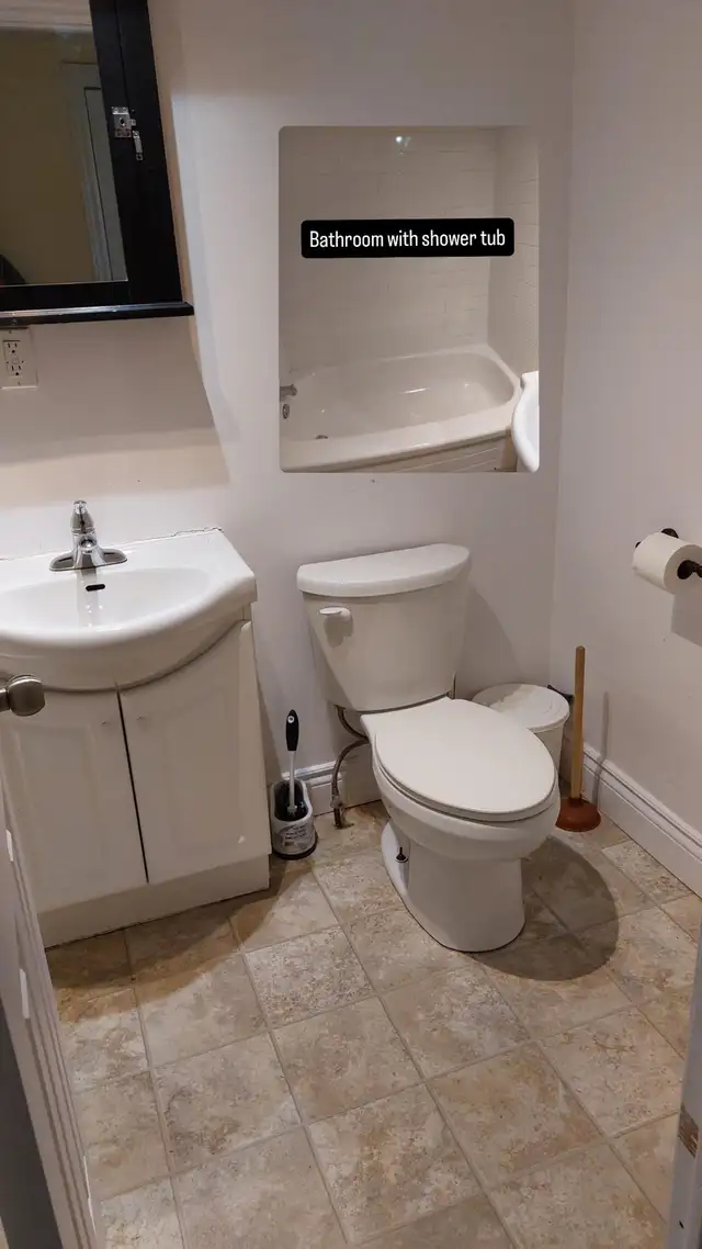 One bedroom plus Den Apartment - Photo 6