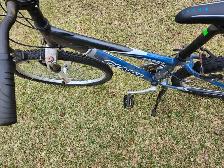 Boys Mountain Bike For Sale - Photo 9