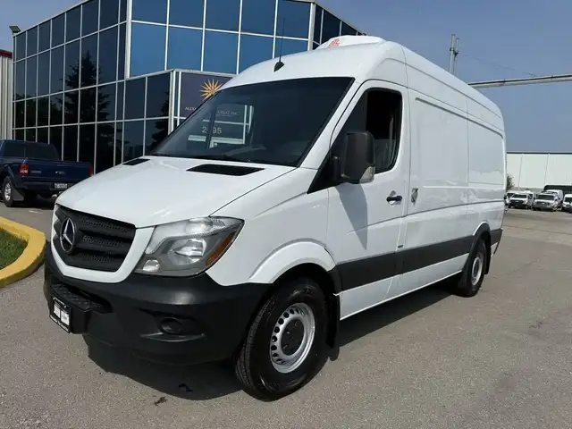 2015 Mercedes-Benz Sprinter Van Sprinter 144WB- REEFER