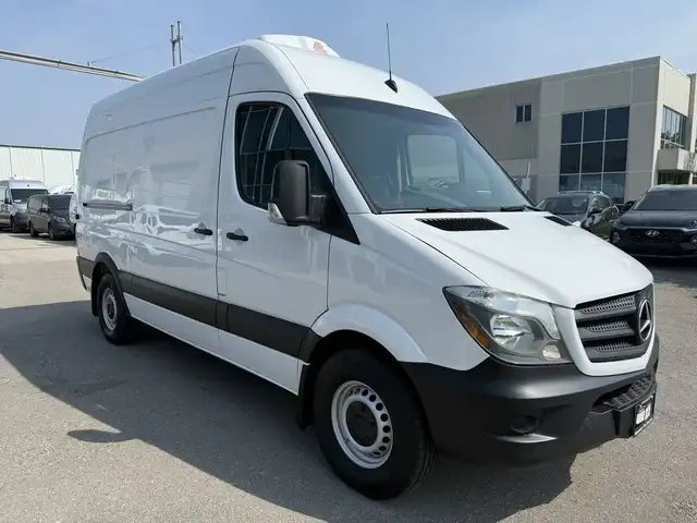 2015 Mercedes-Benz Sprinter Van Sprinter 144WB- REEFER - Photo 3