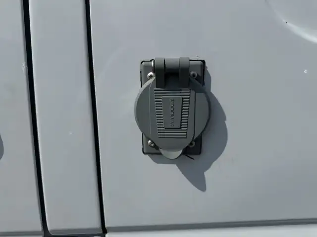 2015 Mercedes-Benz Sprinter Van Sprinter 144WB- REEFER - Photo 6