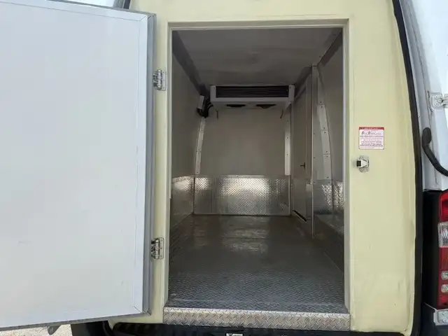 2015 Mercedes-Benz Sprinter Van Sprinter 144WB- REEFER - Photo 10