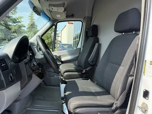 2015 Mercedes-Benz Sprinter Van Sprinter 144WB- REEFER - Photo 11