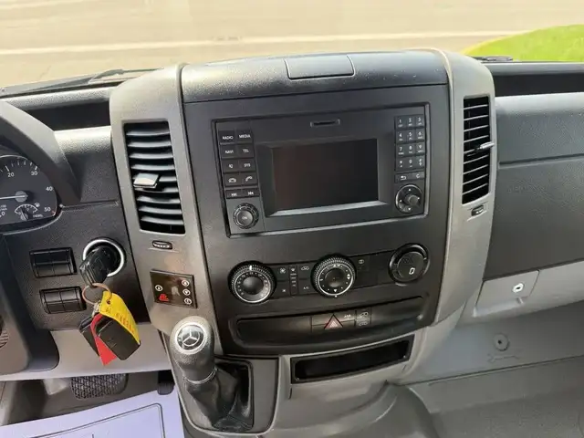 2015 Mercedes-Benz Sprinter Van Sprinter 144WB- REEFER - Photo 23