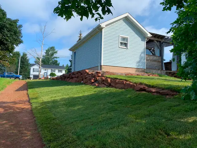 Kubota SVL 75-2 tracked skid steer for rent or hire - Photo 5