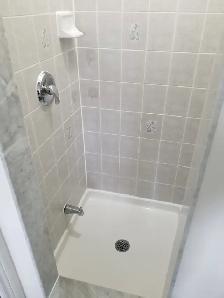 Re-Caulking Showers,Bathtubs,Kitchen Countertops,Sinks - Photo 9