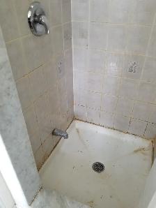 Re-Caulking Showers,Bathtubs,Kitchen Countertops,Sinks - Photo 10
