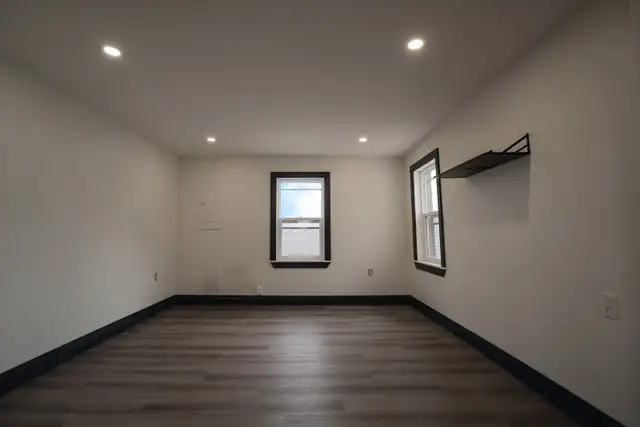2 Bedroom Apartment - Photo 9