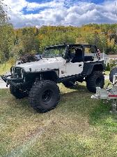 2005 Jeep LJ   VERY RARE