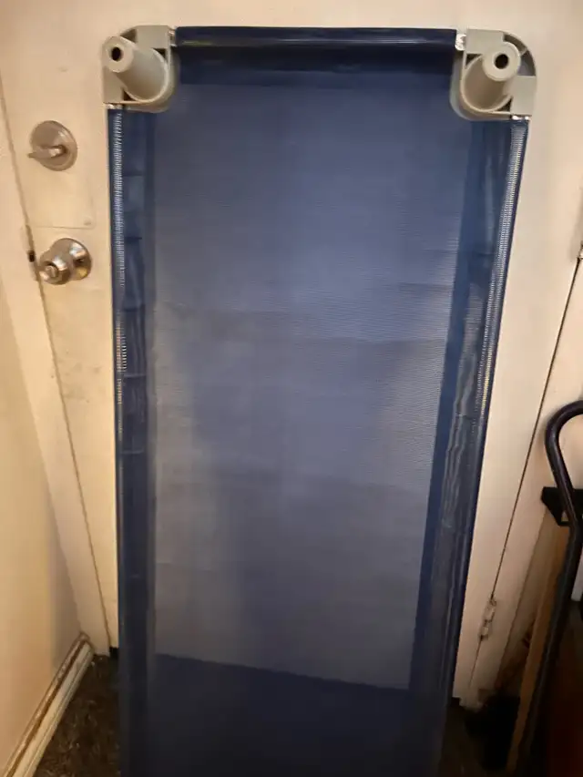 Child’s cot - Photo 3